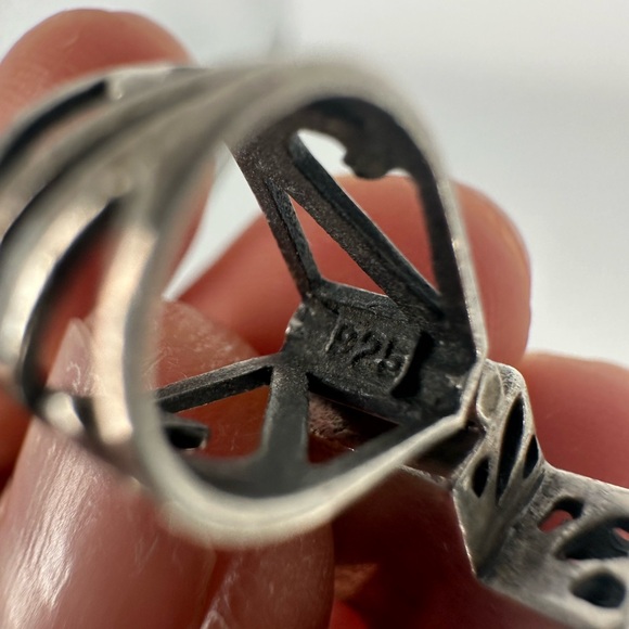 Silpada Serling Silver Reversible Filigree Cross Pendant Vintage - Picture 4 of 5